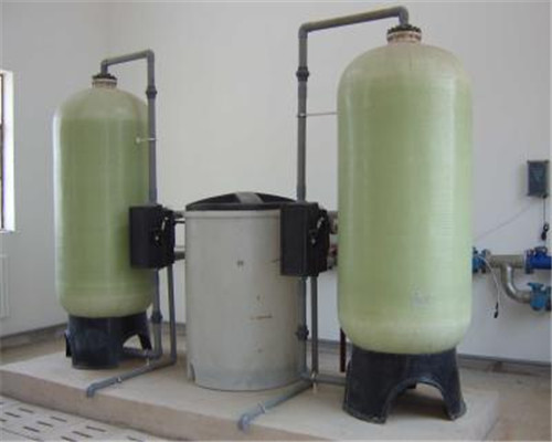 軟化水設(shè)備，軟化水機(jī)，全自動(dòng)軟水器
