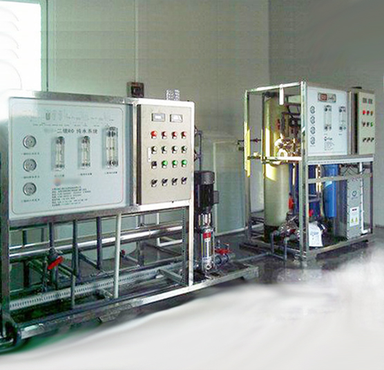 醫(yī)用純水設(shè)備，中央集中制水供水設(shè)備