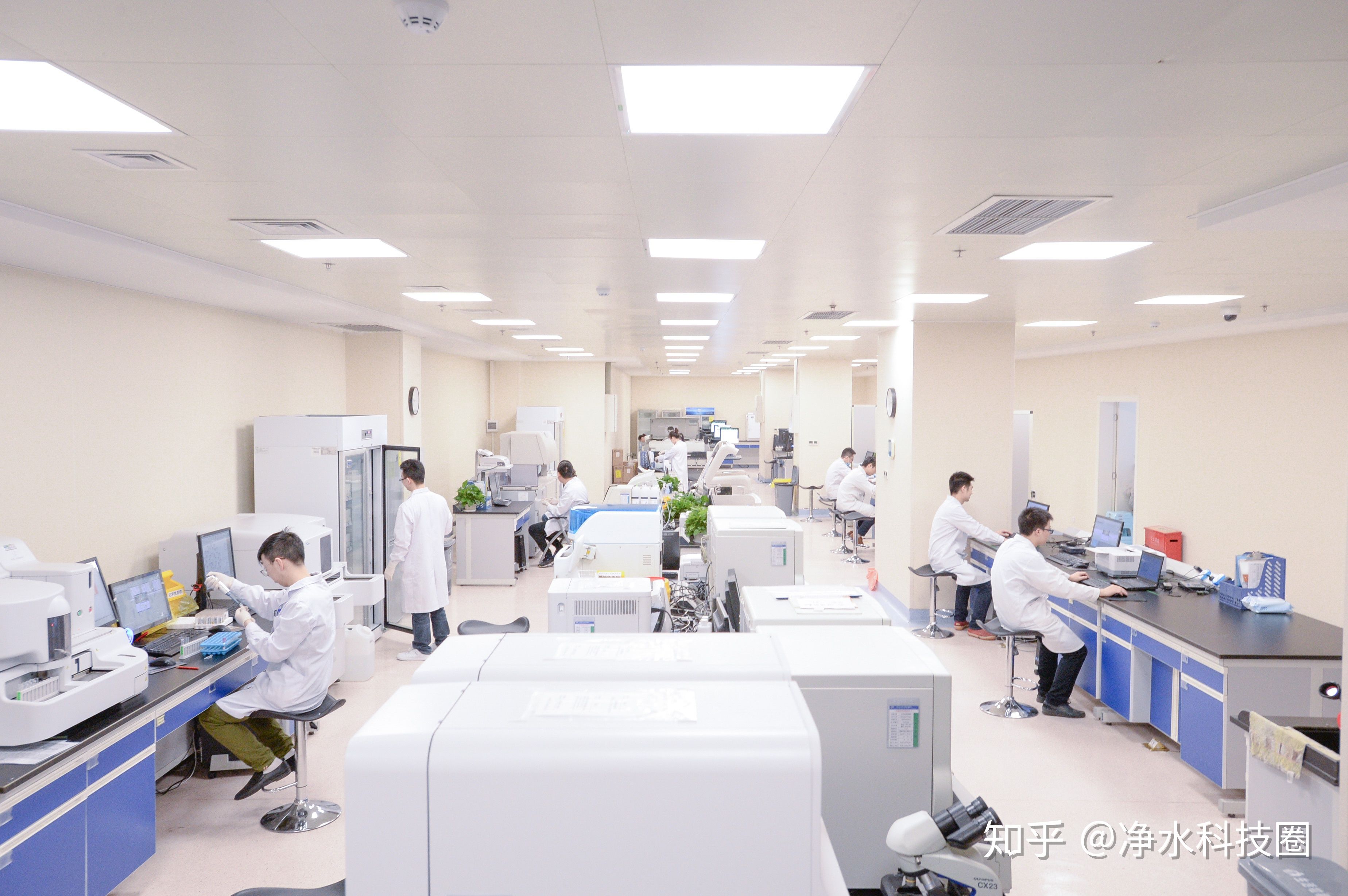 醫(yī)院檢驗(yàn)科用純水過濾設(shè)備，制水設(shè)備